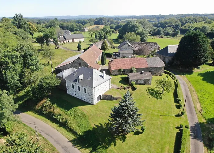 Maison Dans Ancien Corps De Ferme 4 A 6 Personnes