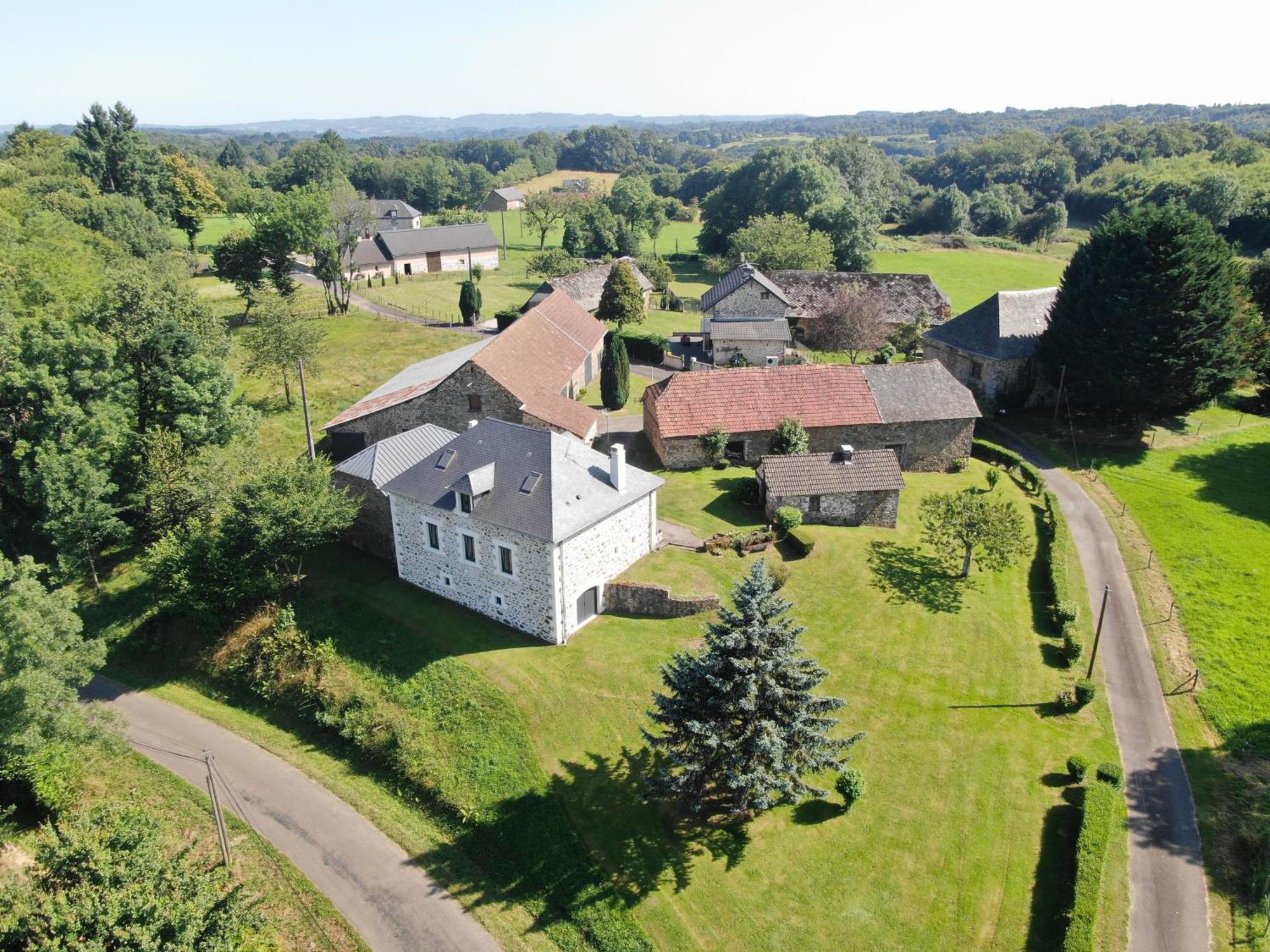 Maison Dans Ancien Corps De Ferme 4 A 6 Personnes Ferienhaus Saint-Clement (Correze)